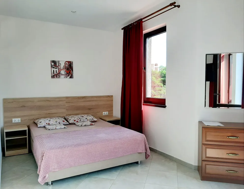 Квартира Квартира Светлая студия у моря — Геленджик