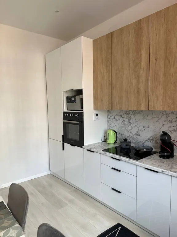 Море у дома, первая линия, двухкомнатная резиденция у моря