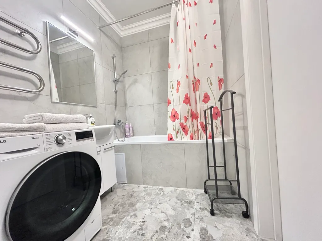 Квартира у метро Грушевка