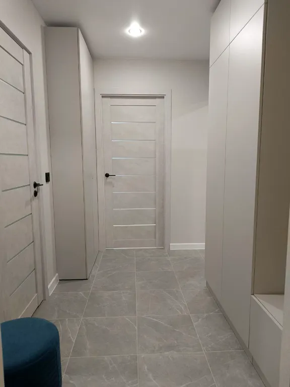 Уютная евродвухкомнатная квартира с дизайнерским ремонтом