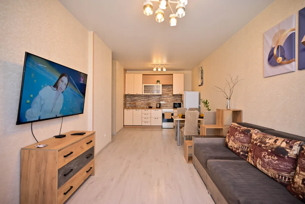 Трёхкомнатная квартира у ТРЦ Планета в ЖК Притяжение