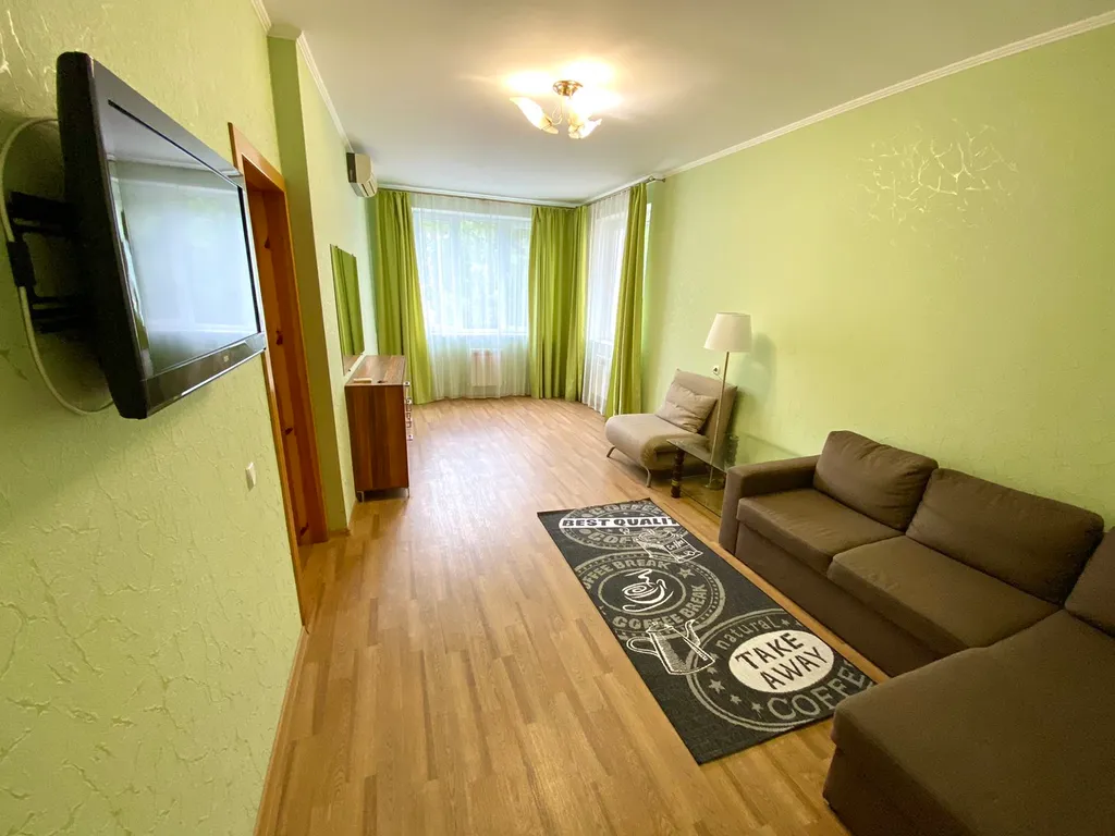 Коттедж Этаж в доме со своим двором близко к морю — аренда посуточно в Гаспра