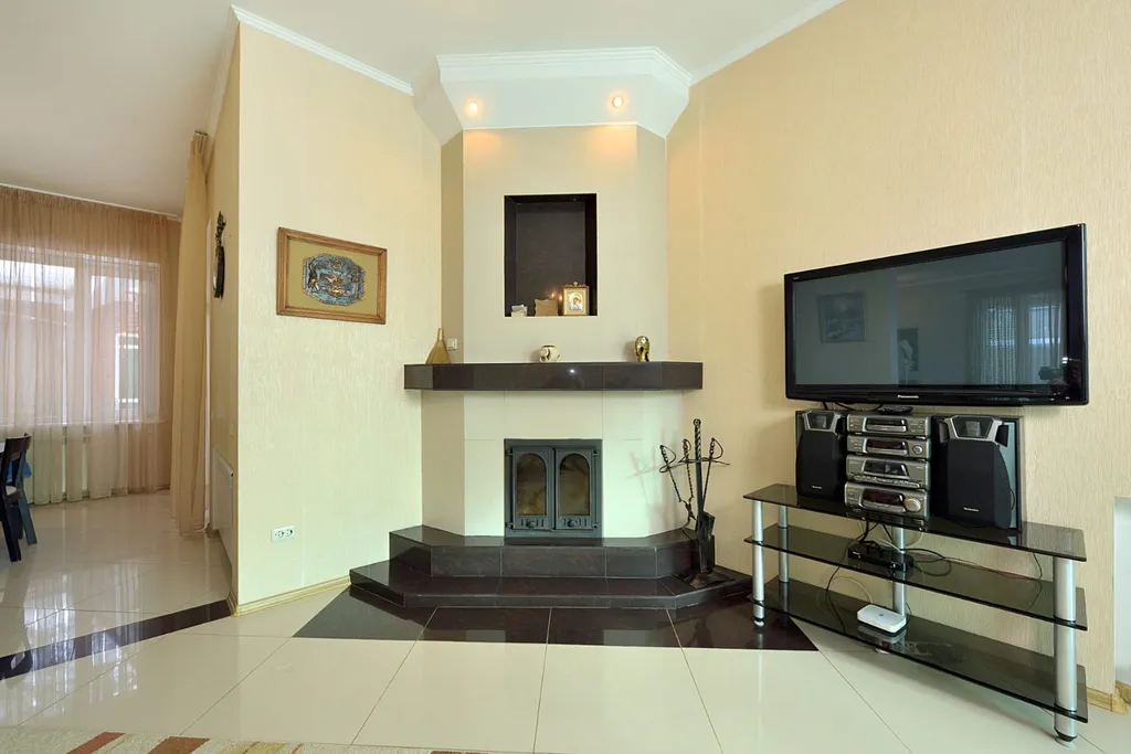 Уютный коттедж с видом на горы