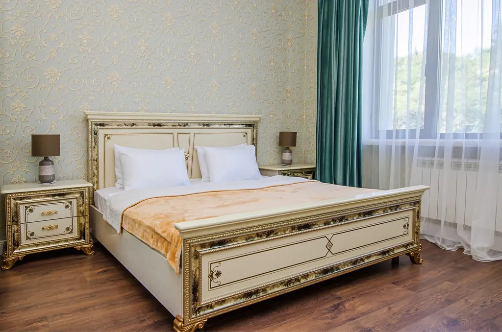 Двухкомнатная квартира с балконом (75кв.м.) — аренда посуточно в Кисловодск