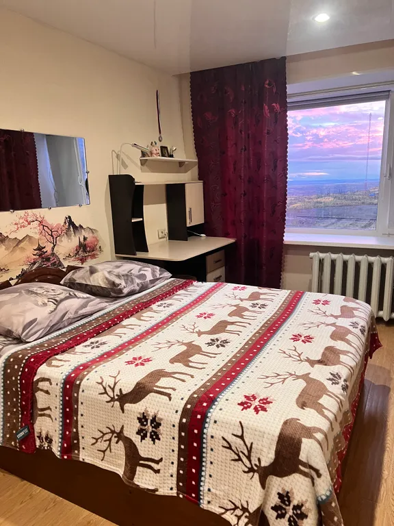 Уютная квартира с красивым видом из окна