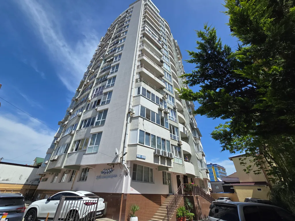 Квартира Просторная квартира с панорамным шикарным видом на море — Адлер