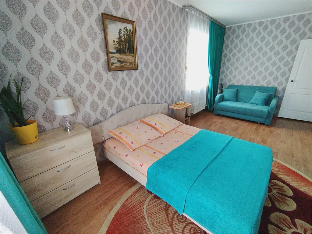 Уютная квартира в спальном районе — аренда посуточно в Новокузнецк