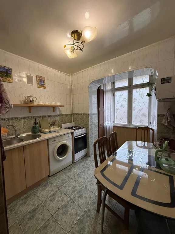 Квартира в центре с балконом в стиле кантри