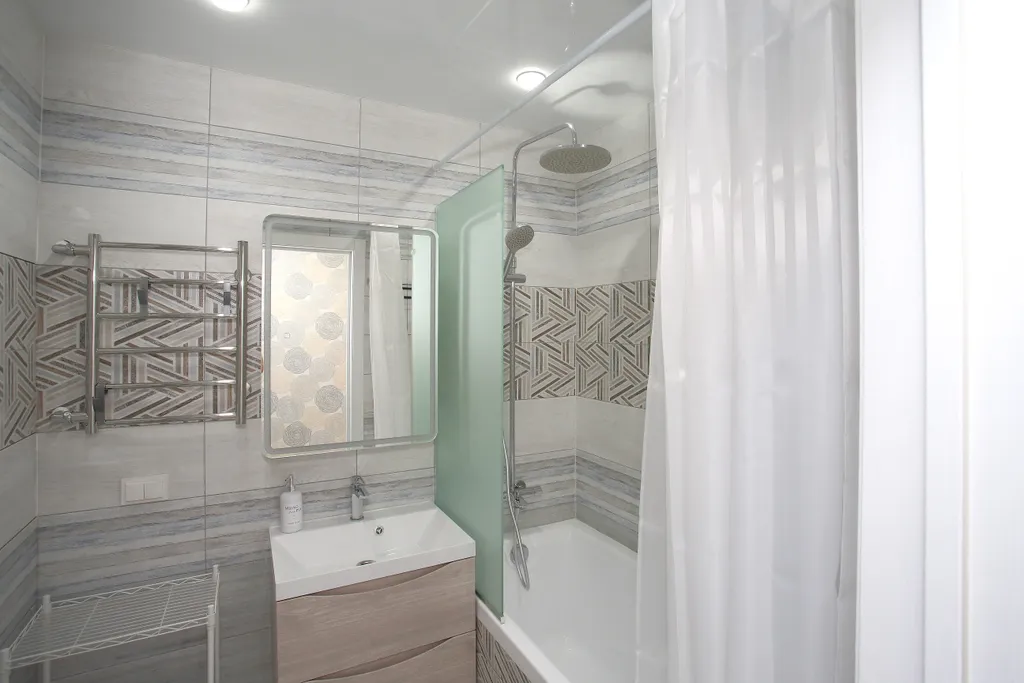 Апартамент в новом доме у метро Заречная в 20 минутах от центра