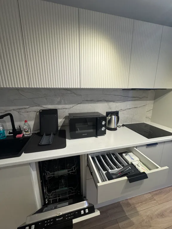 Квартира Квартира Три раздельные комнаты, новый ремонт — Москва