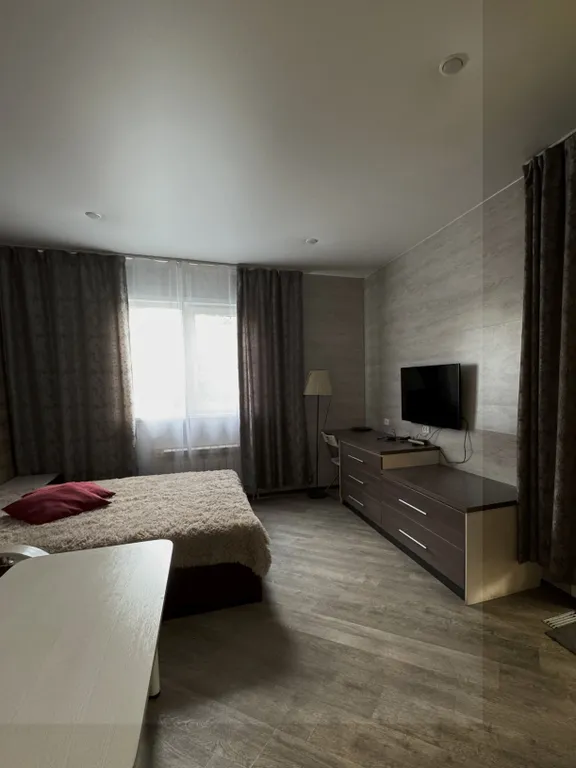 Коттедж Однокомнатный домик с террасой и мангалом — Новосибирск