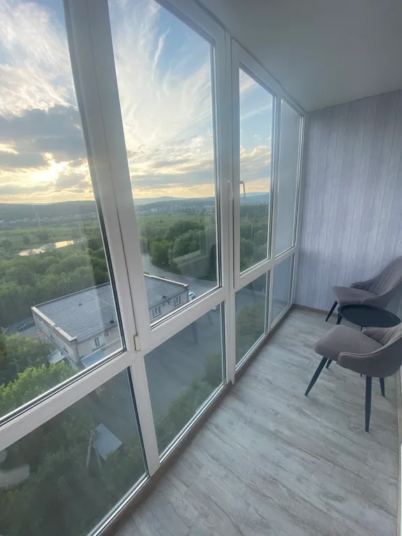 Квартира Уютная студия с панорамным видом в живописном районе Миасса — аренда посуточно в Миасс