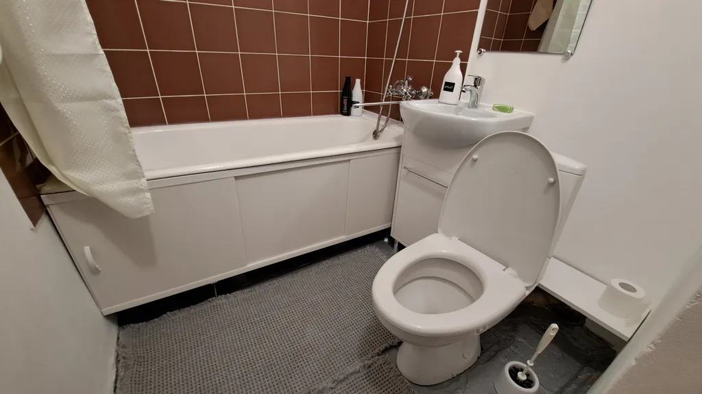 Уютная двухкомнатная квартира Ленина 95