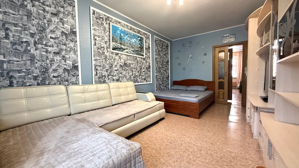 Отличная двухкомнатная квартира уЖД Ноябрьска