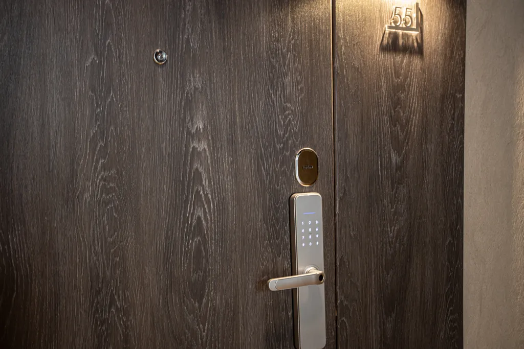 Гаражная 6/55