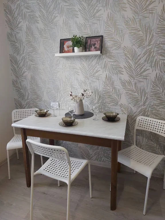 2 х комнатная квартира в удобном районе города