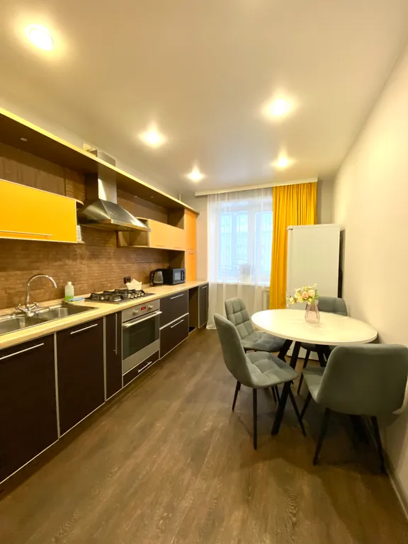 Современная квартира в шаговой доступности от РКБ