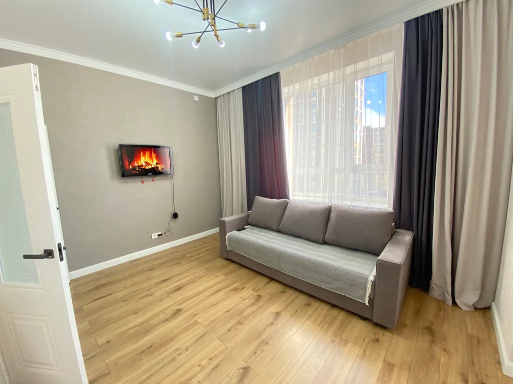 Уютная евро2-комн квартира в районе EXPO