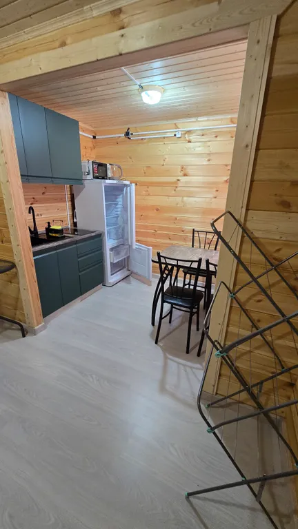 Домик с бассейном в 7 минутах от моря