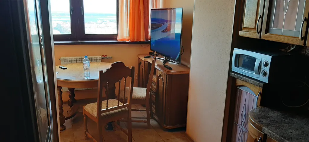 Уютная квартира с видом на Волгу и центр города