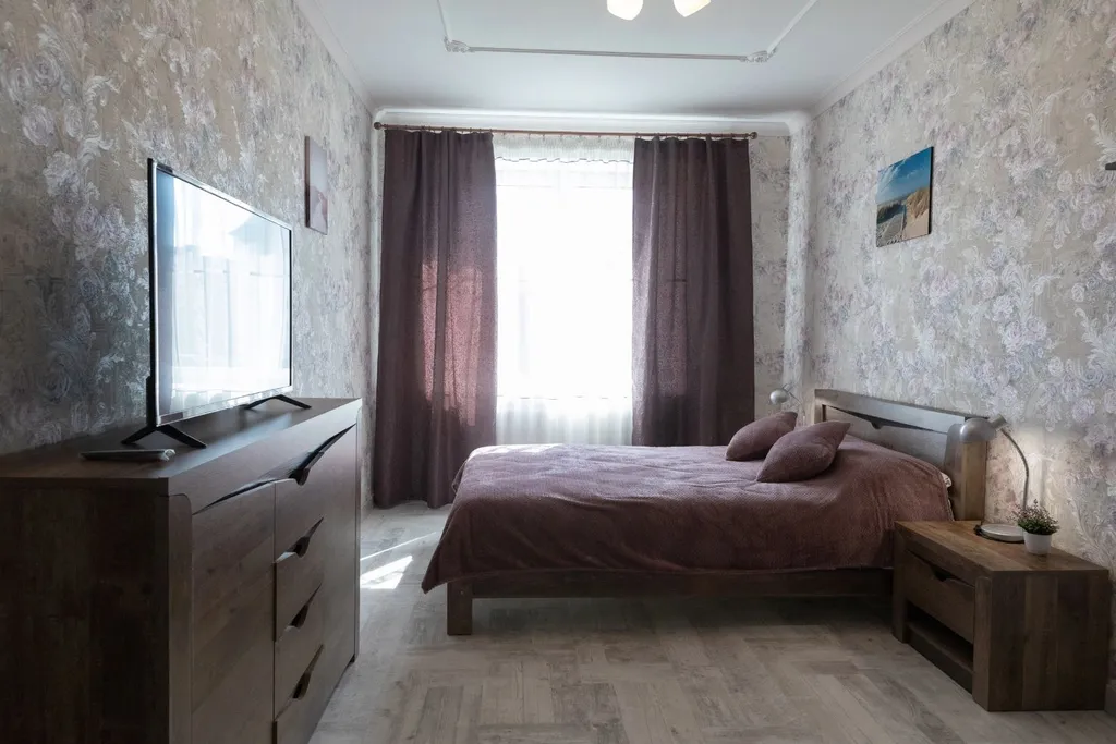 Фиола на холме