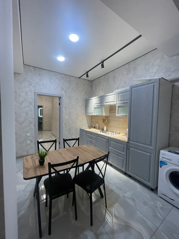 Квартира 2-комнатная Квартира — Махачкала