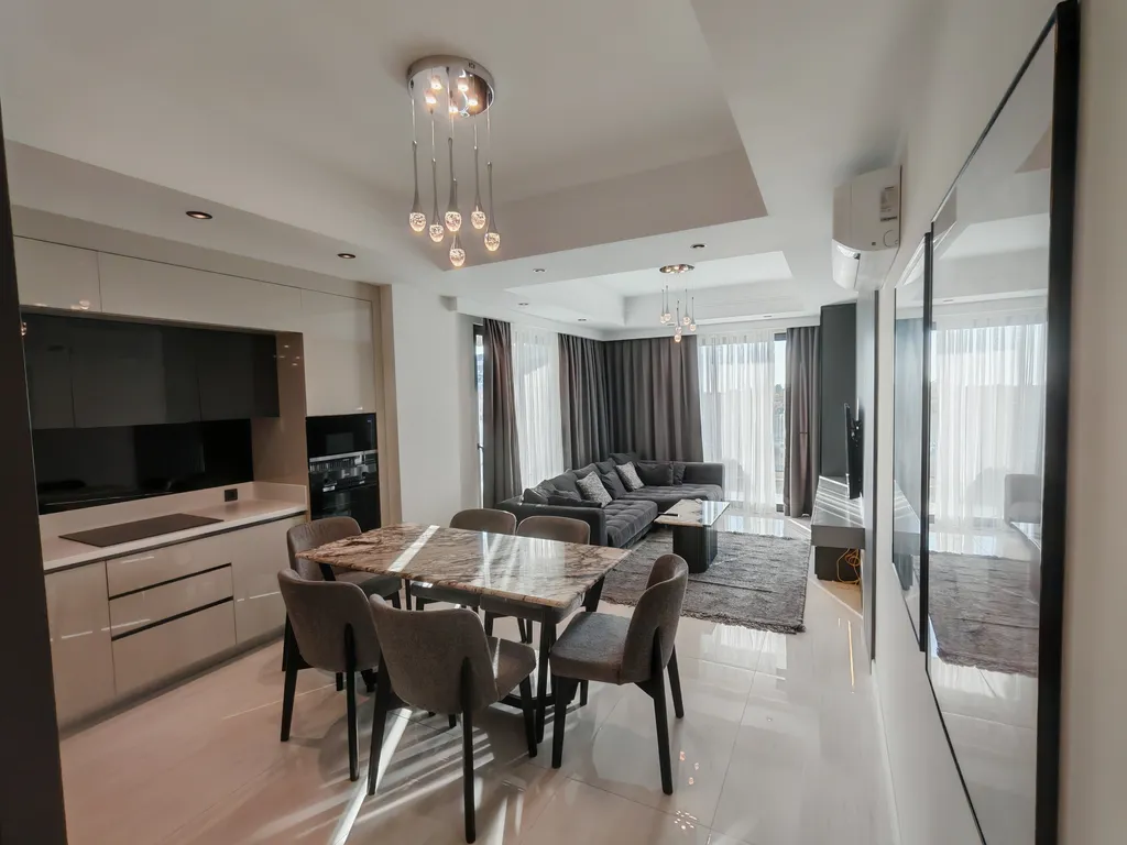 Квартира 2+1 в Azura World c видом на бассейн и аквапарком — аренда посуточно в Аланья