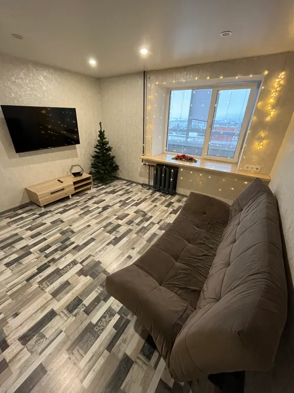 Квартира на высоком 13 этаже, идеальная для туристов и гостей города