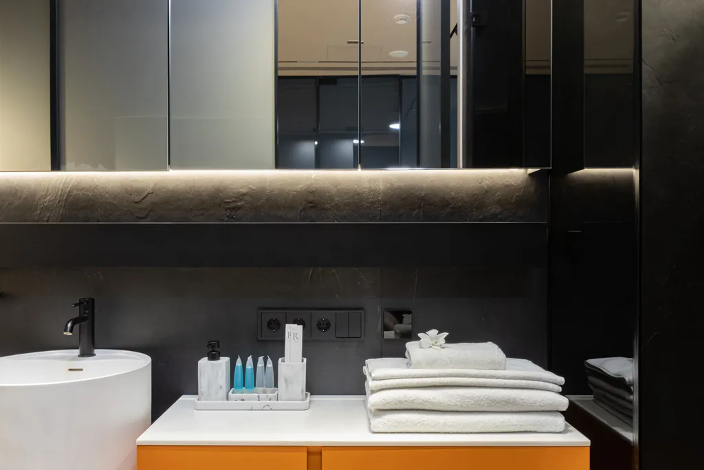 Самый стильный апартамент на 79 этаже с караоке! 20 тыс песен