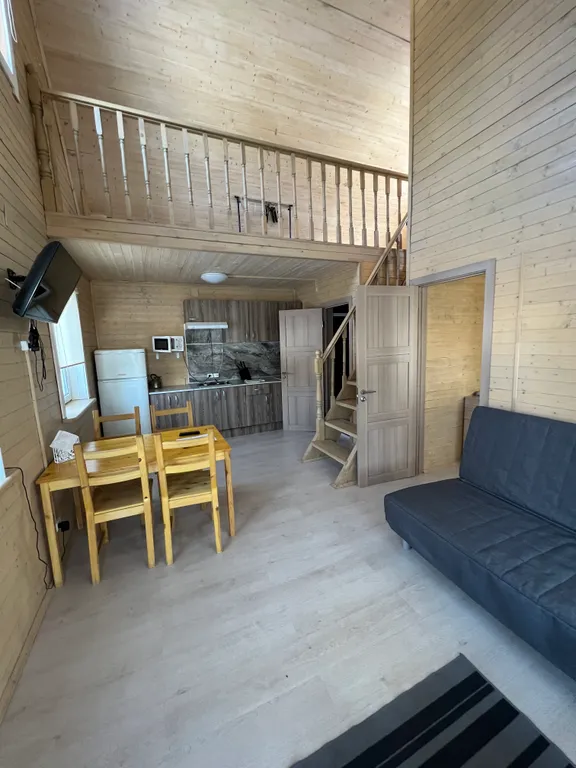 Коттедж Дом с двумя спальнями и мансардой горнолыжный курорт Снежный — аренда посуточно в Васильево