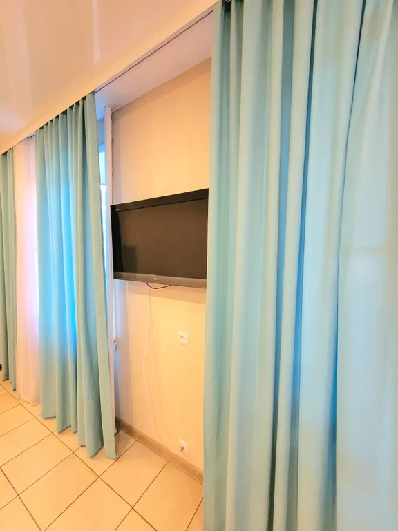 Квартира с кондиционером в 5 минутах от аэропорта Толмачёво