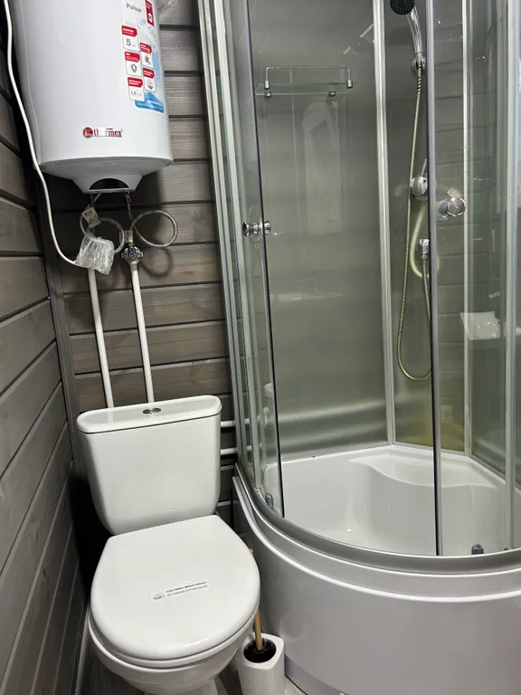 Дом рядом с Ладожским озером