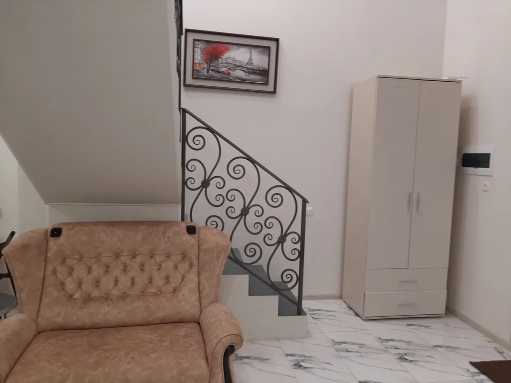 Квартира Двухуровневые уютные апартаменты в Алупке первая береговая линия — аренда посуточно в Алупка