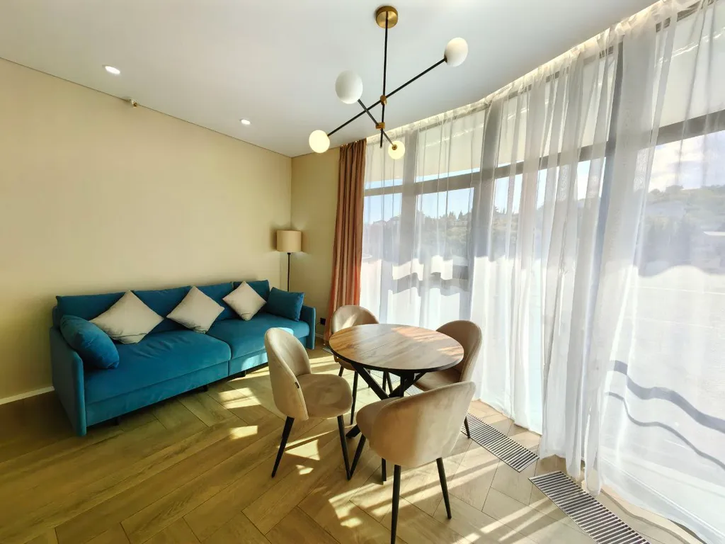 Апартаменты с панорамными видами на горы Чатыр-Даг и Демерджи