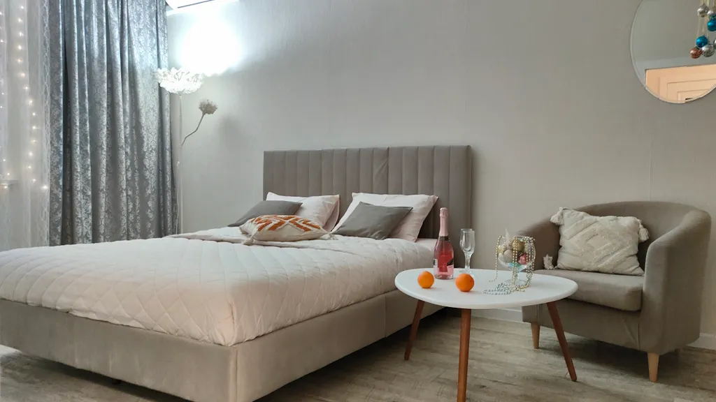 Квартира Евродвухкомнатная квартира в новом ЖК Арбатский в центре — Екатеринбург