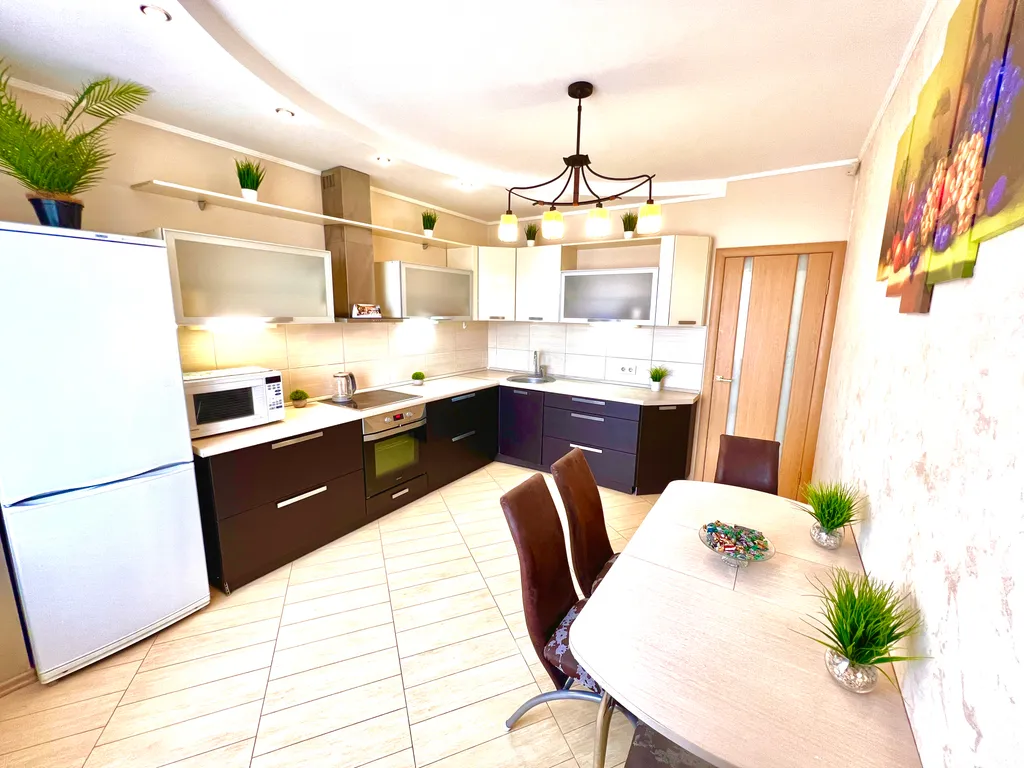 Уютная просторная двушка с видом на реку Волгу