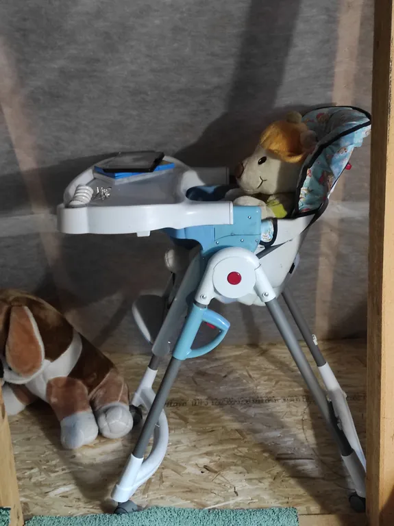 Домик на озере