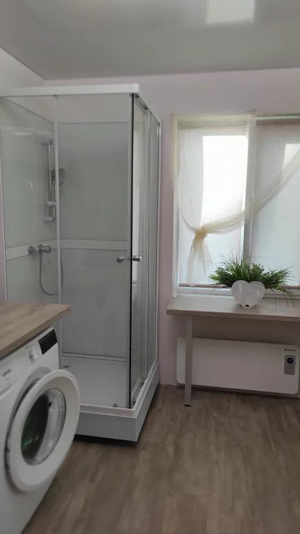 Квартира 2 -я Линия от МОРЯ и Лесной зоны