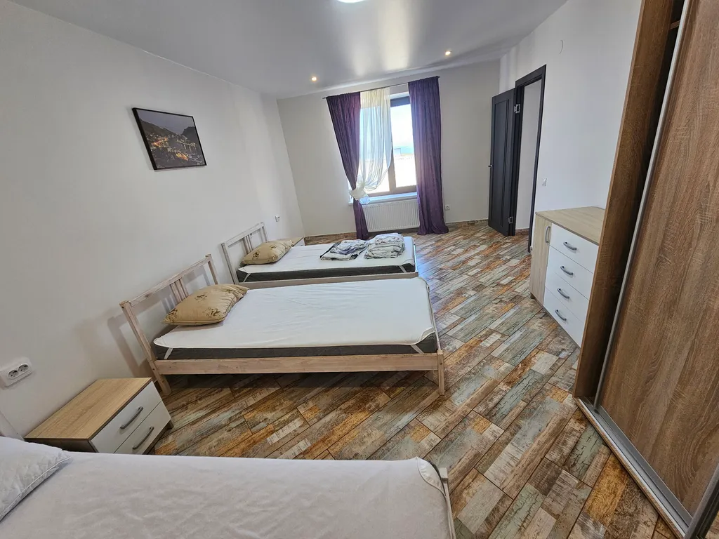 Коттедж Вилла с видом на море на 7-11 персон — Новоотрадное