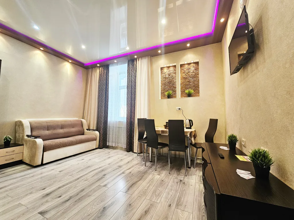 Квартира Третий дом возле главного жд вокзала и автовокзала — аренда посуточно в Новосибирск