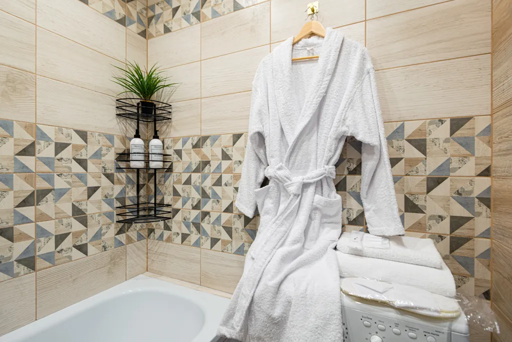 Премиум с гостиничным сервисом, халаты, сатиновое белье, кондиционер