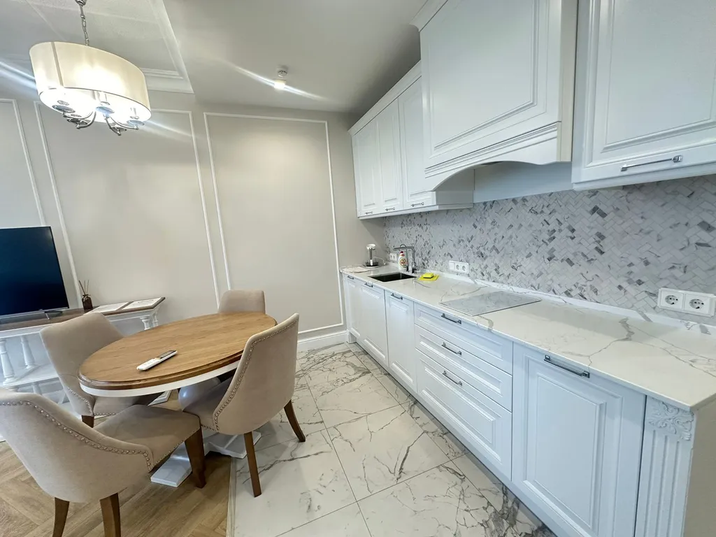 Трехкомнатные апартаменты рядом с морем