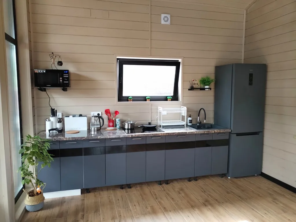 Уют6ый дом и баня, близи озера