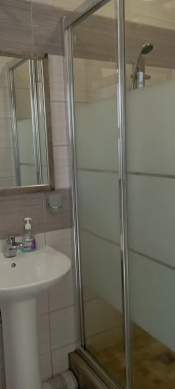 Двухкомнатная квартира возле моря