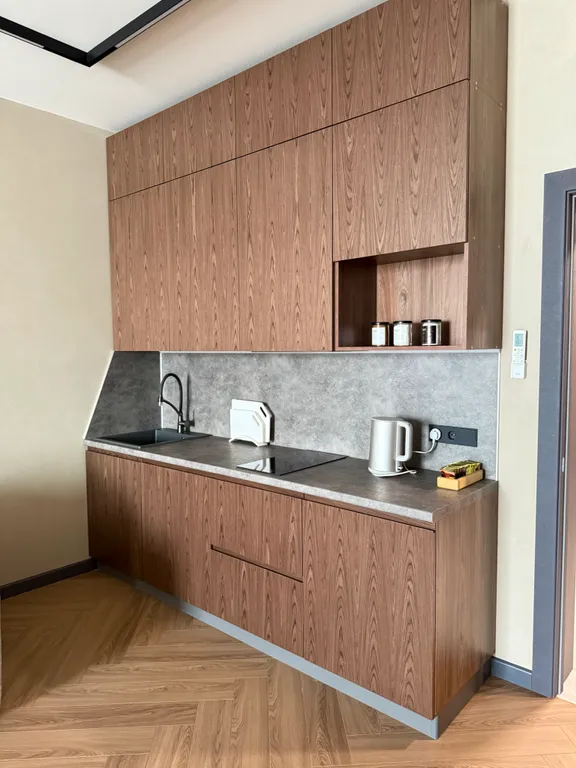 Студия с видом на озеро