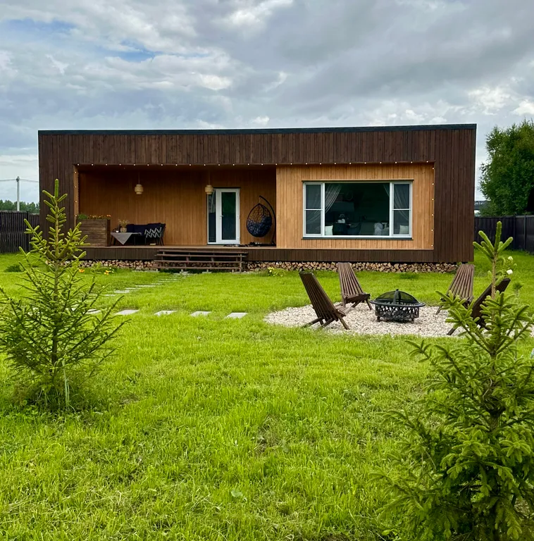 Стильный дом с чаном