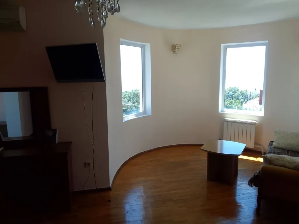 5-комнатный Дом