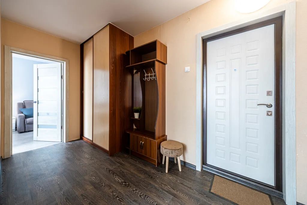 Квартира Просторная двушка с изолированными комнатами рядом с ТЦ Планета — Красноярск