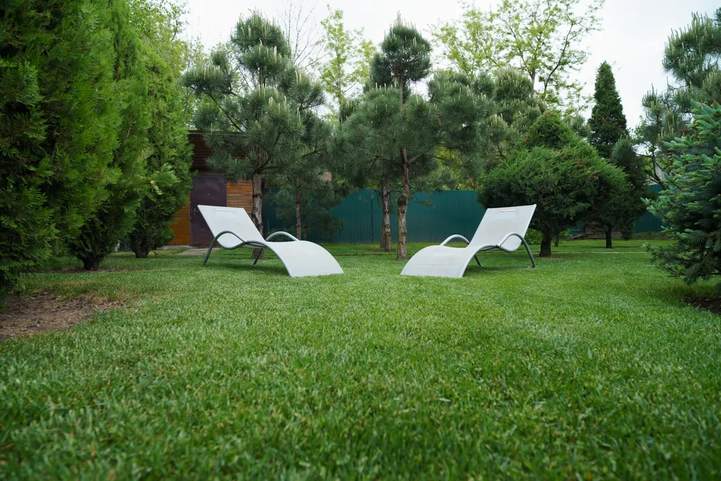 Загородный дом-шале "Pinebrook", аренда, у реки Дон. Сезонный бассейн.