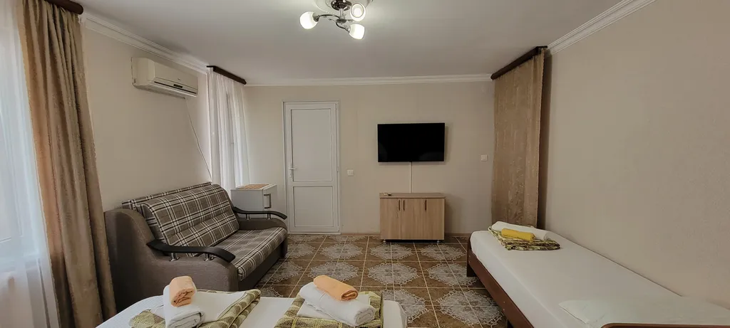 Уютный номер для семьи в центре Адлера